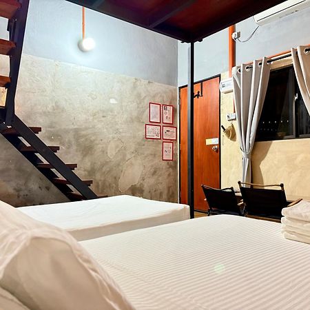 Ardour Lodge "A" Wing Tanjung Bungah  Eksteriør bilde