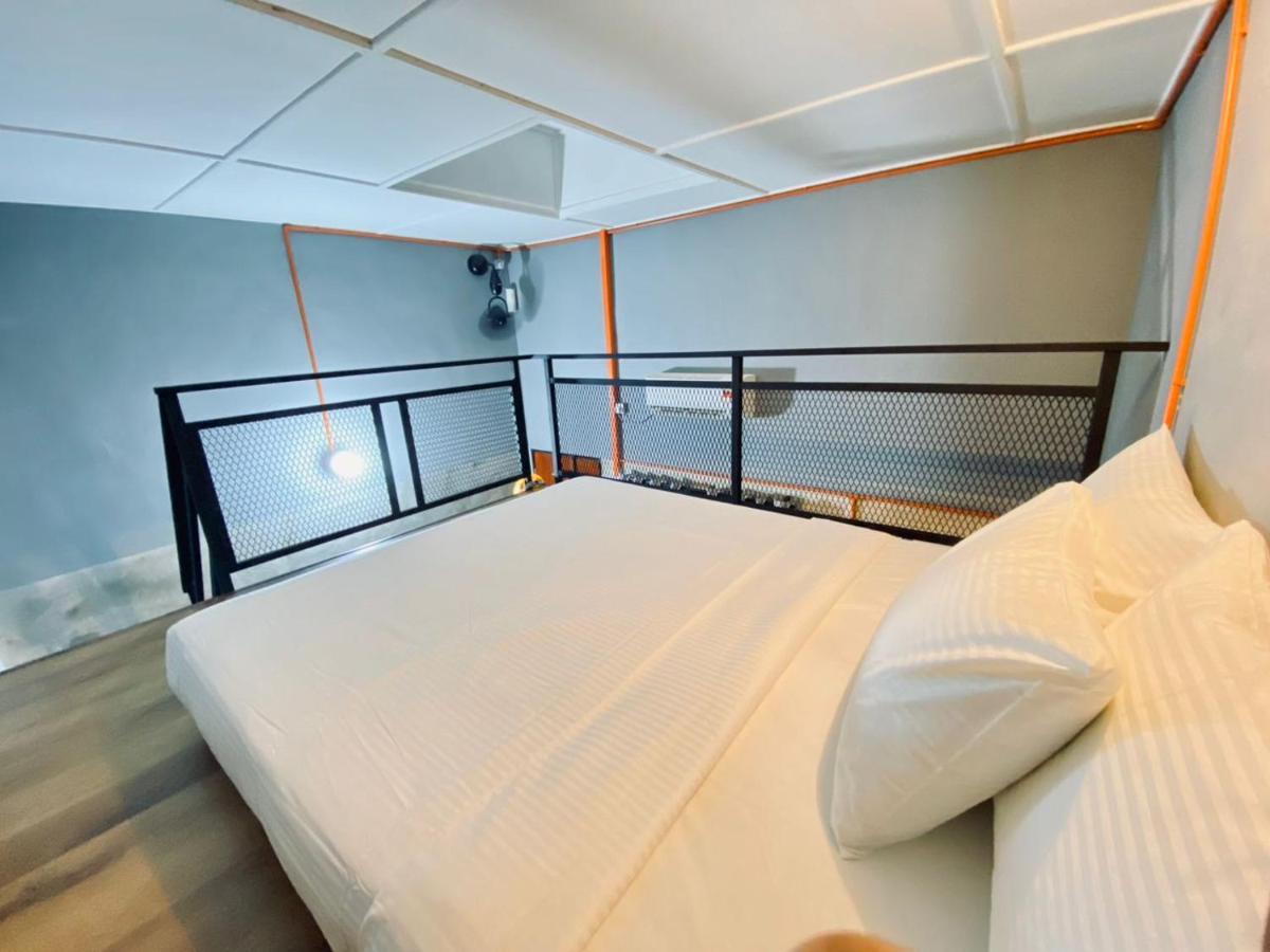 Ardour Lodge "A" Wing Tanjung Bungah  Eksteriør bilde