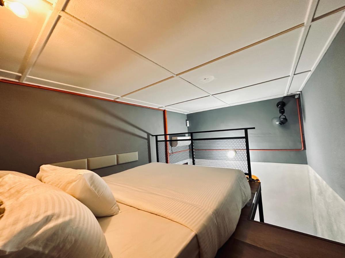 Ardour Lodge "A" Wing Tanjung Bungah  Eksteriør bilde