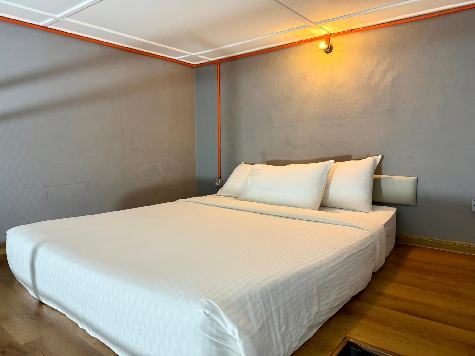 Ardour Lodge "A" Wing Tanjung Bungah  Eksteriør bilde